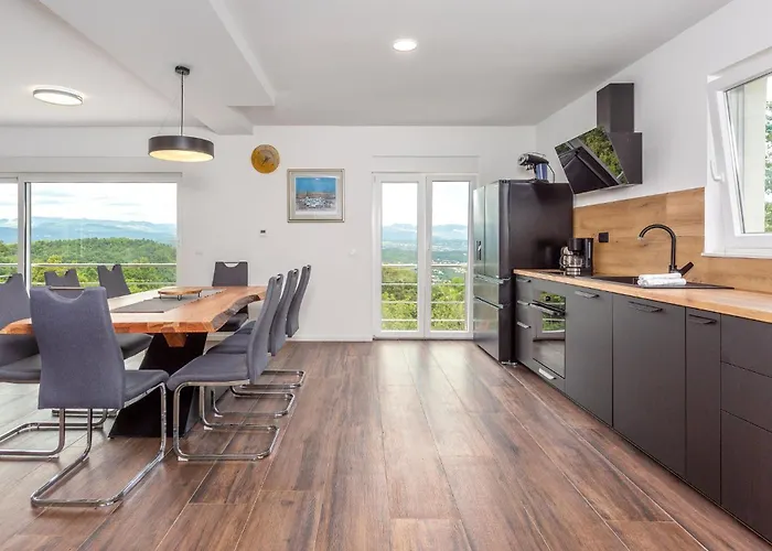 Prázdninový dům Beautiful In With Wifi *